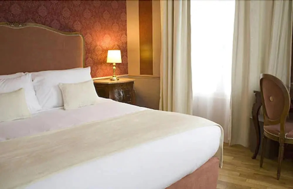 Hôtel Eiffel Trocadéro 71