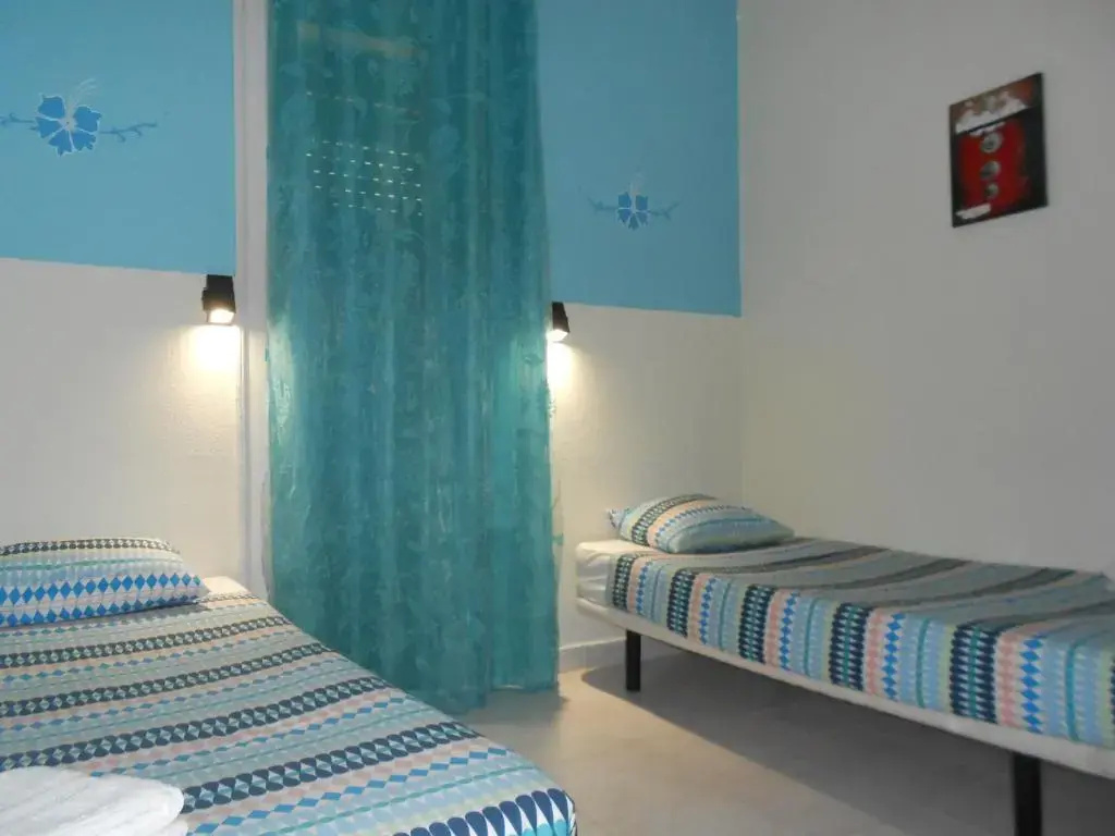Double room (twin beds)