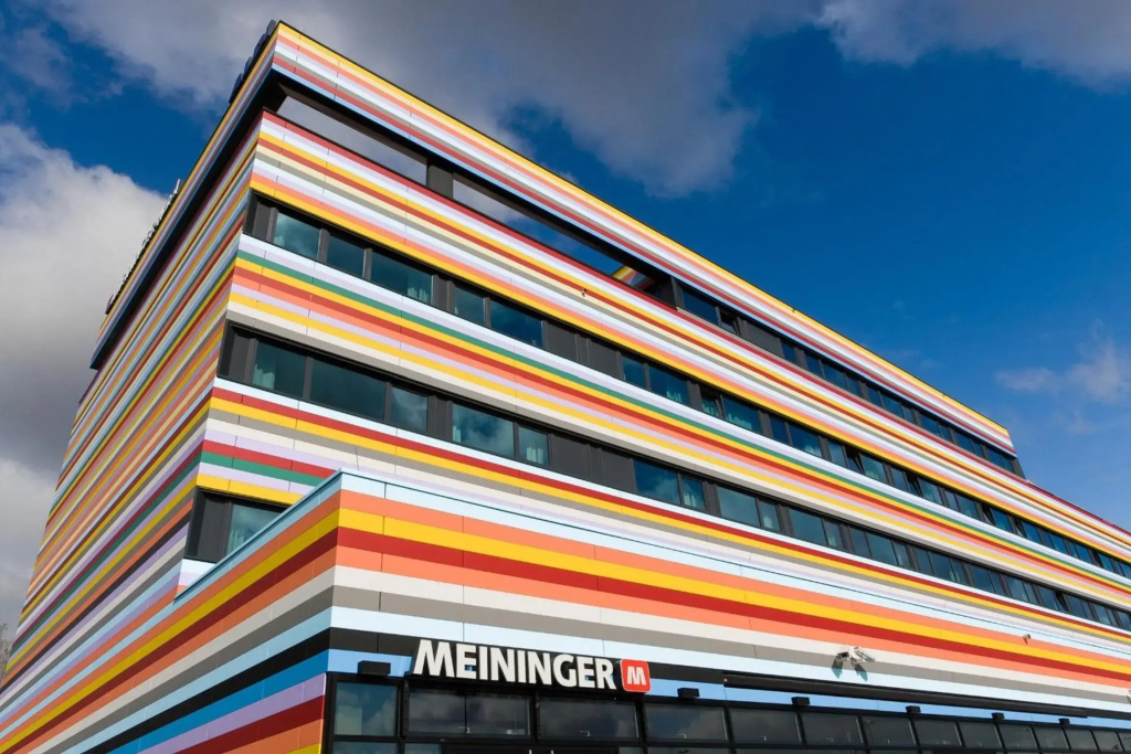 MEININGER Hotel Berlin Airport — фото