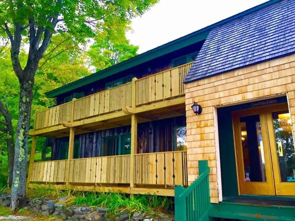 Lotus Mountain Retreat