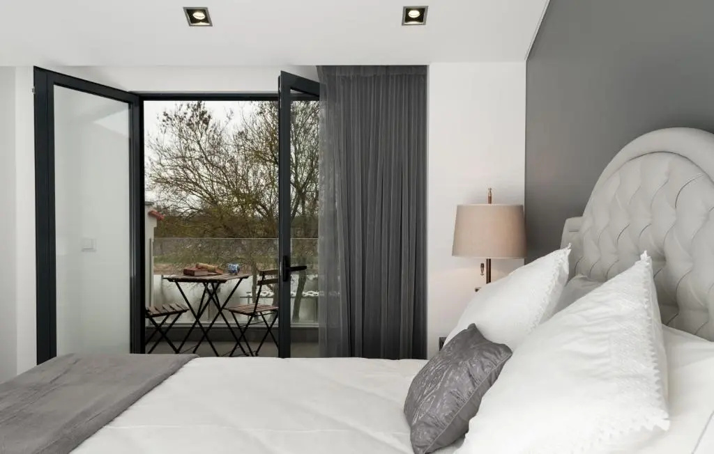 Standard Suite