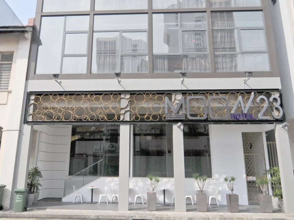 A Hotel Dickson