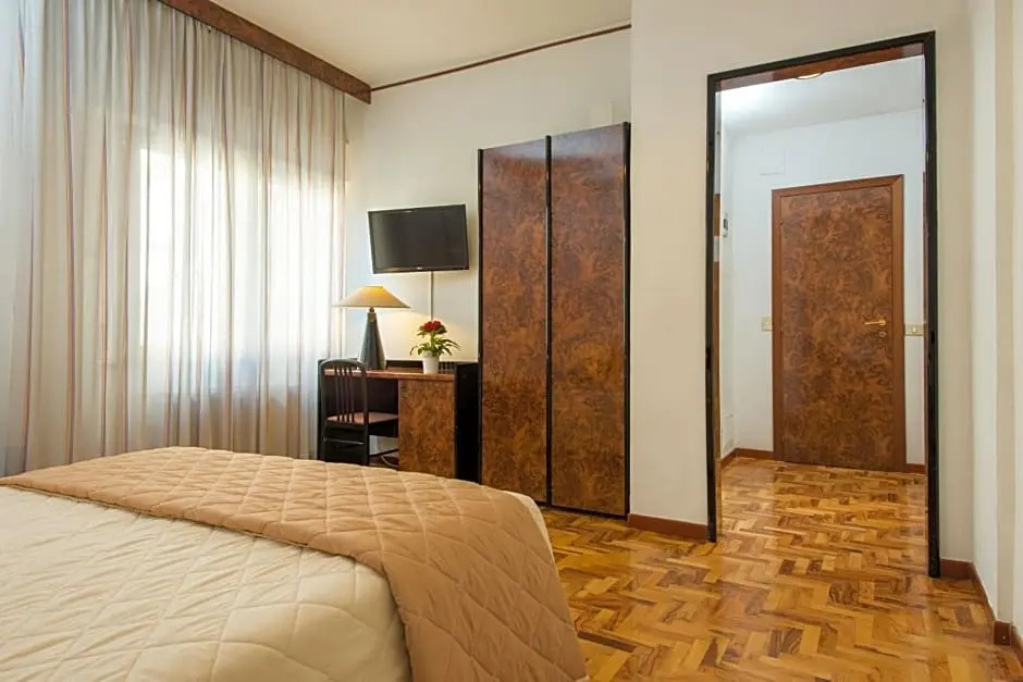 Royal Hotel - Chambres