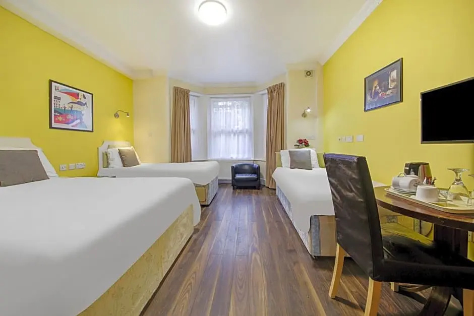 OYO Grantly Hotel - Chambres