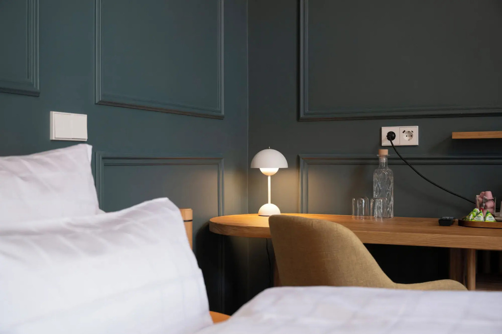 Hotel Uhland by null