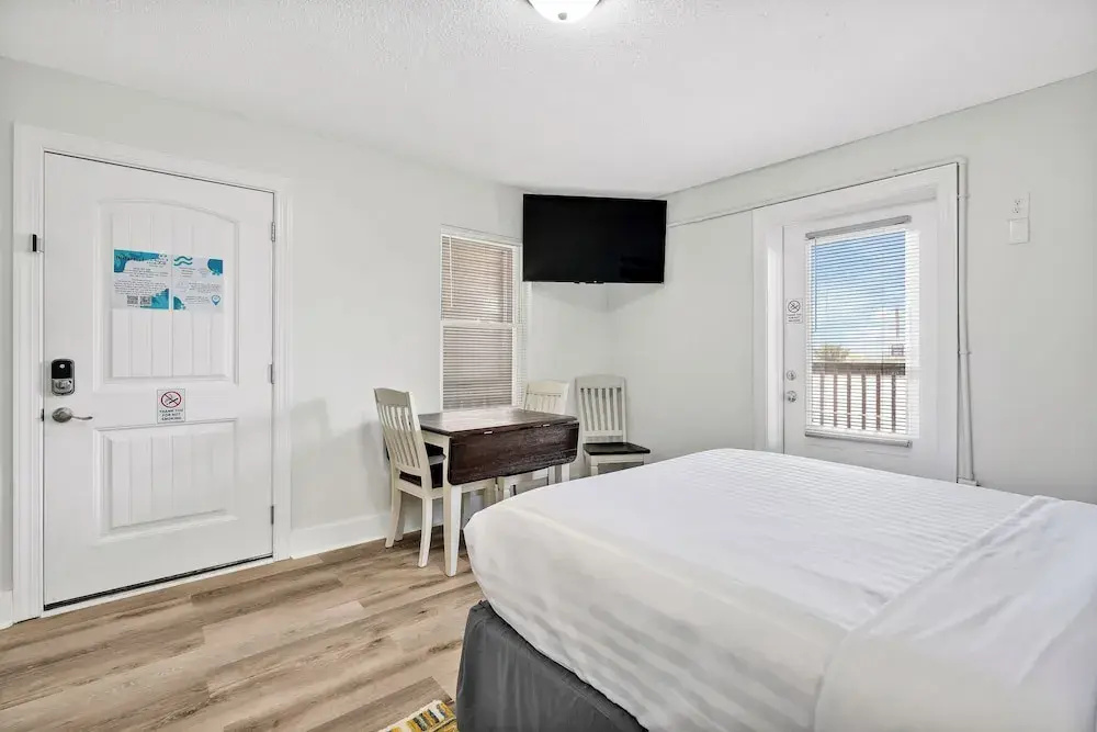 2 Bedrooms Suite
