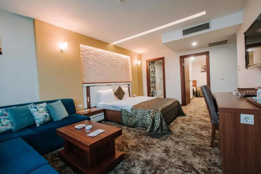Standard Double room with sea view (full double bed)