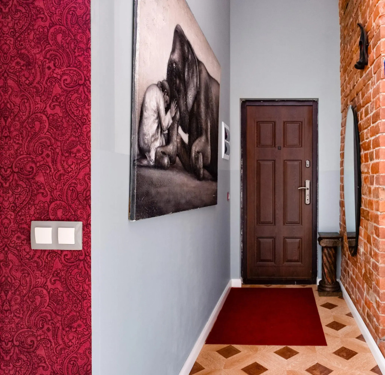 Lobby & Reception