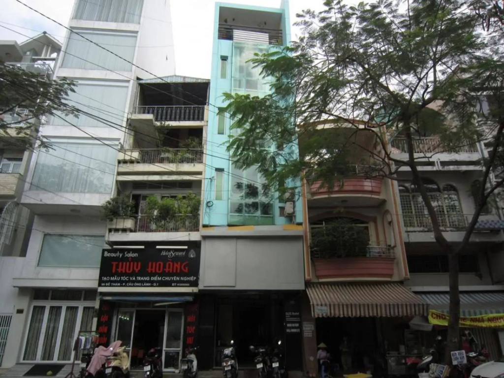 Vitamin Smiles Hostel
