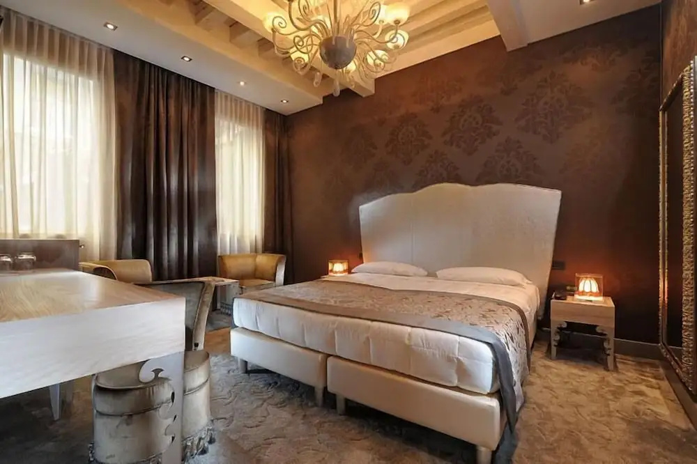 Classic room