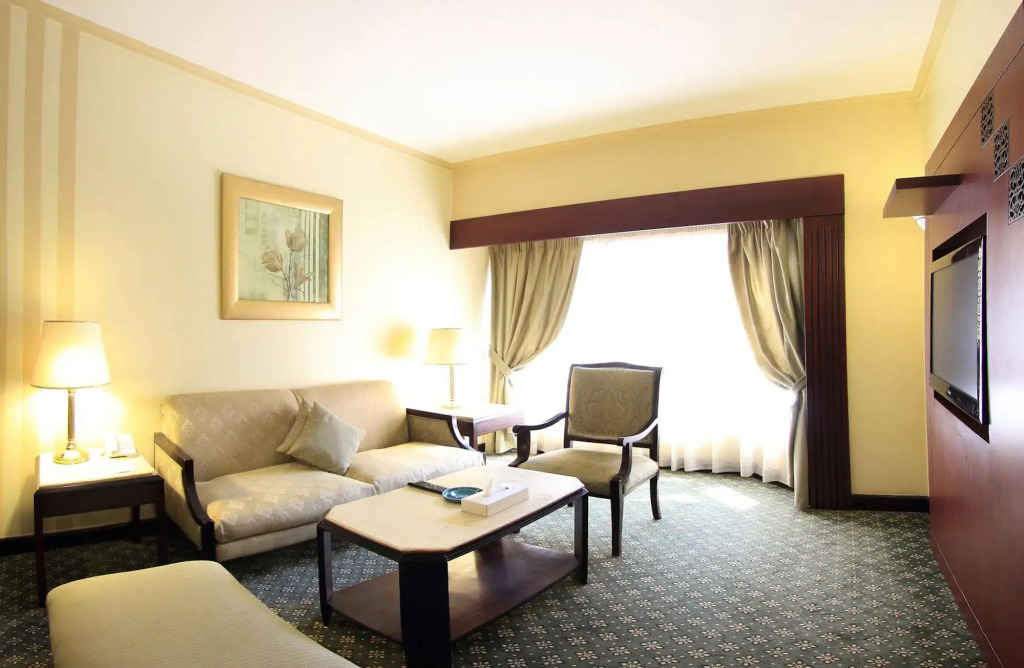 Pyramisa Downtown Residence - фото 4