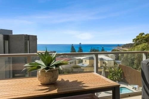 Lorne Chalet Short Stay Apartments