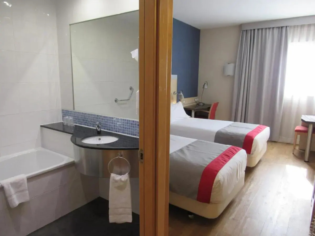 Holiday Inn Express Barcelona - Sant Cugat by IHG - Général