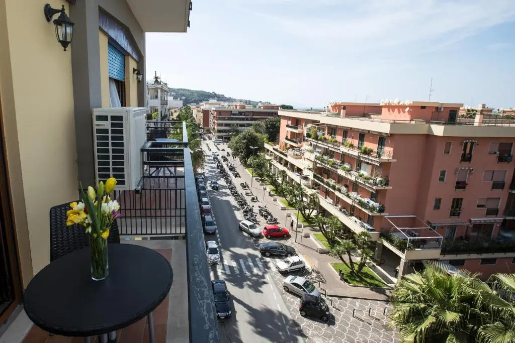 Standard Double room with sea view (full double bed)