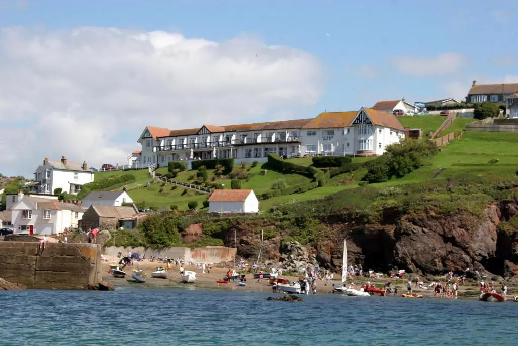 Beach & Waterfront