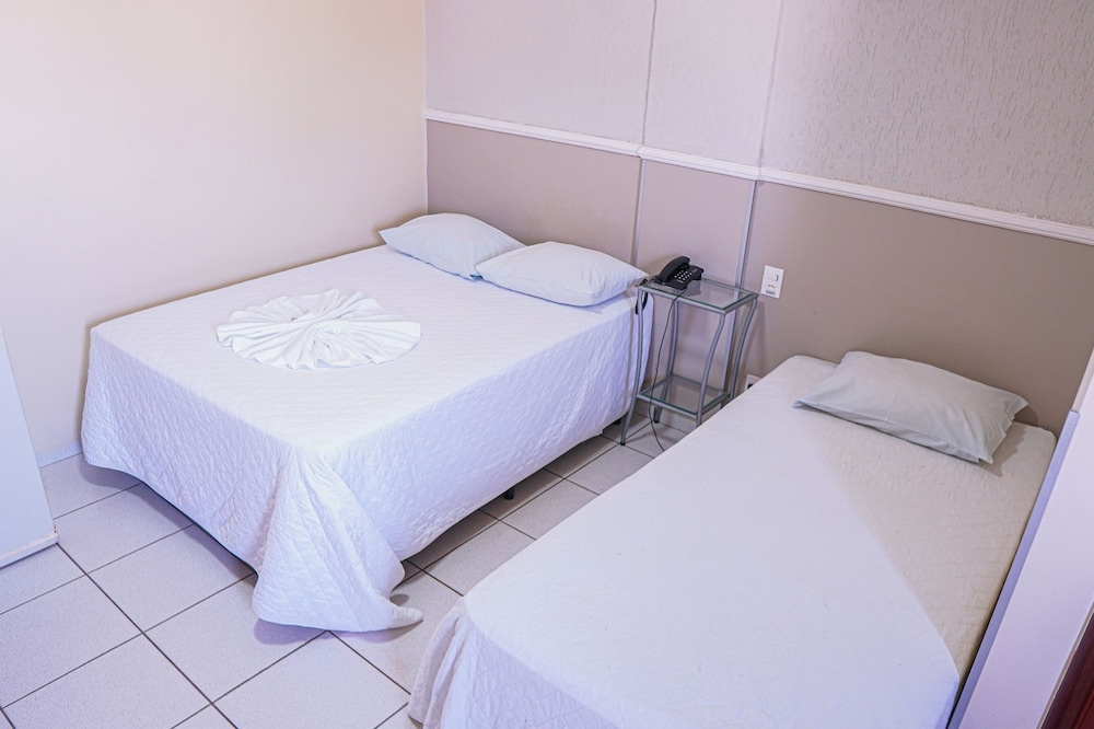 Canada Hotel - Chambres