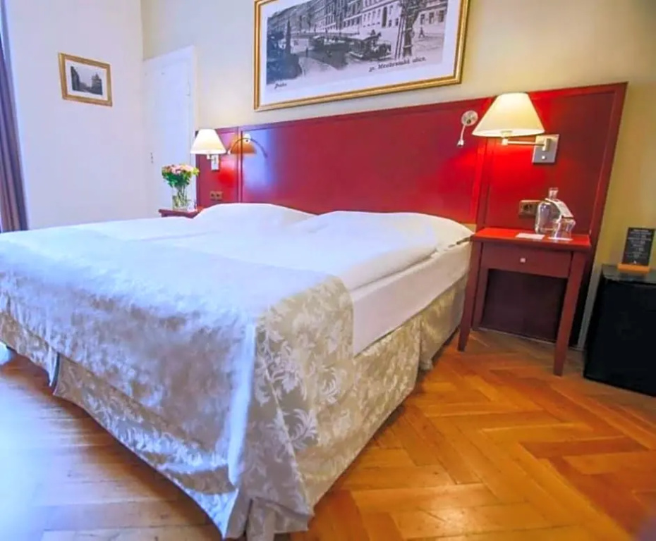 Economy Double room (full double bed)
