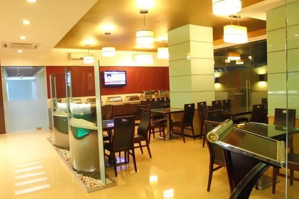 Hotel photo 12