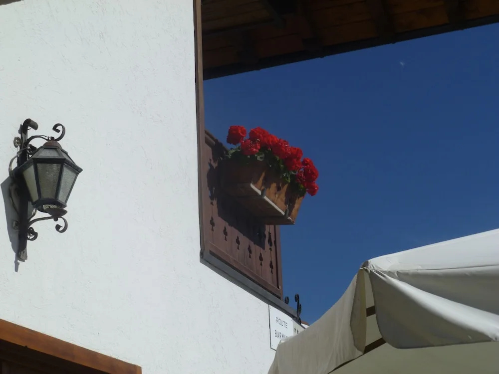 Standard Triple room with balcony