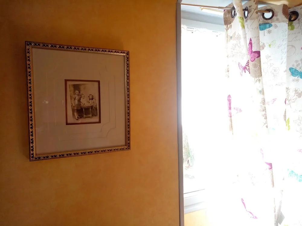 Standard Family room with garden view