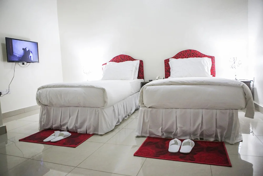 Standard Double room with balcony (twin beds)