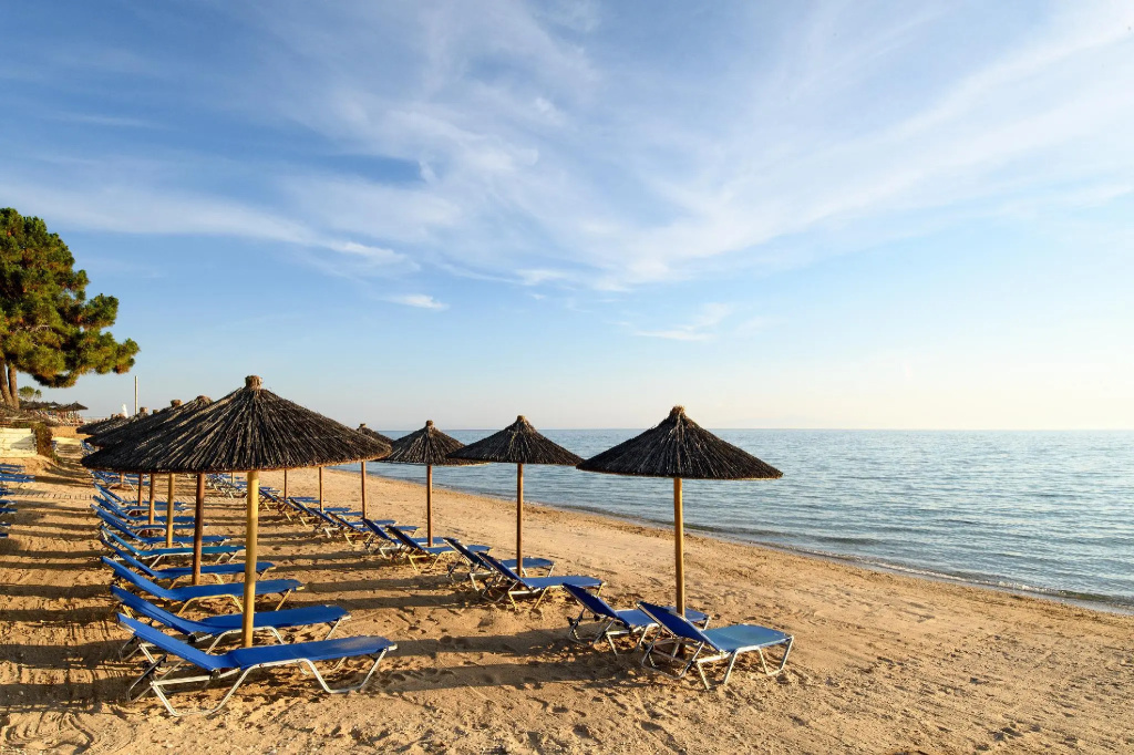 Portes Beach Hotel - 5