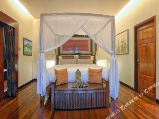 Bunga Raya Island Resort & Spa