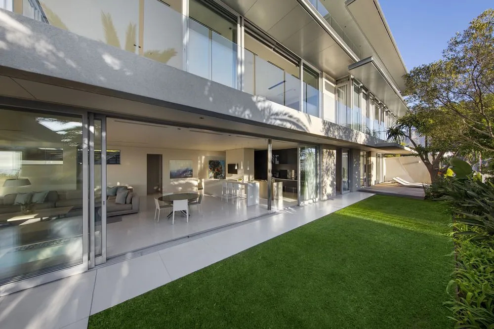 008 Bond Villa - фото 11