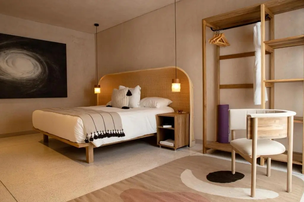 2 Bedrooms Suite