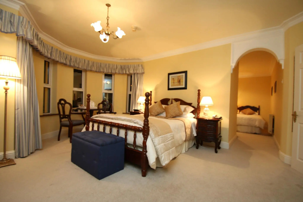 Standard Family room