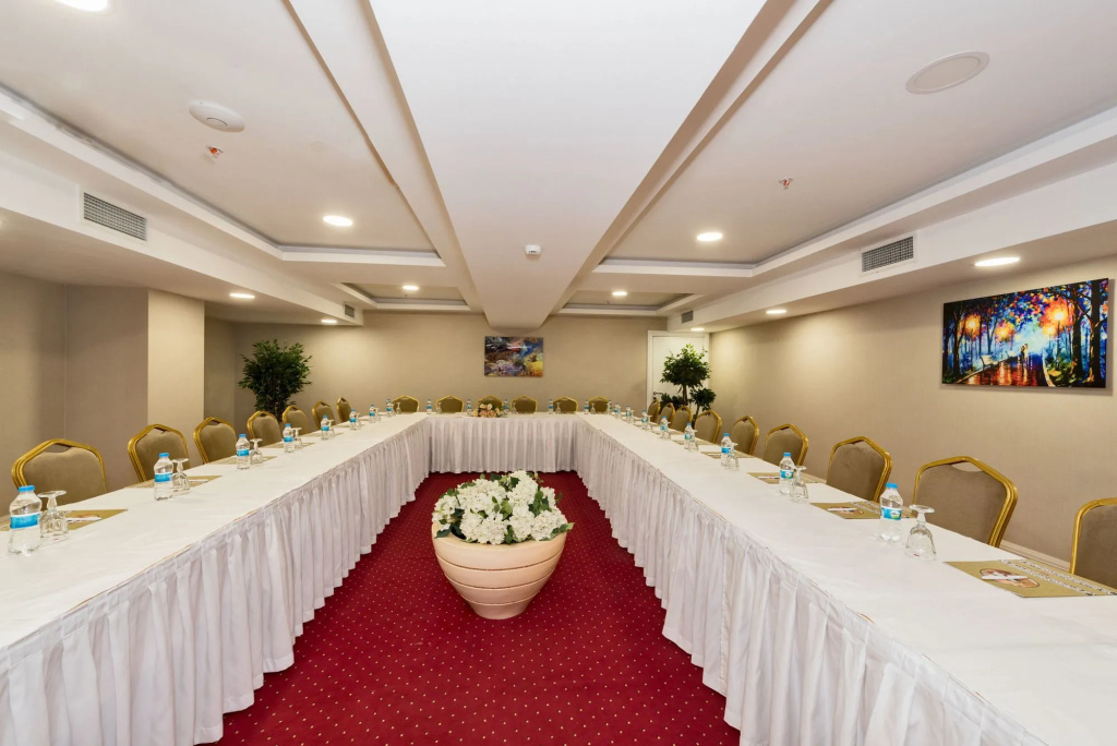 Hotel photo 18