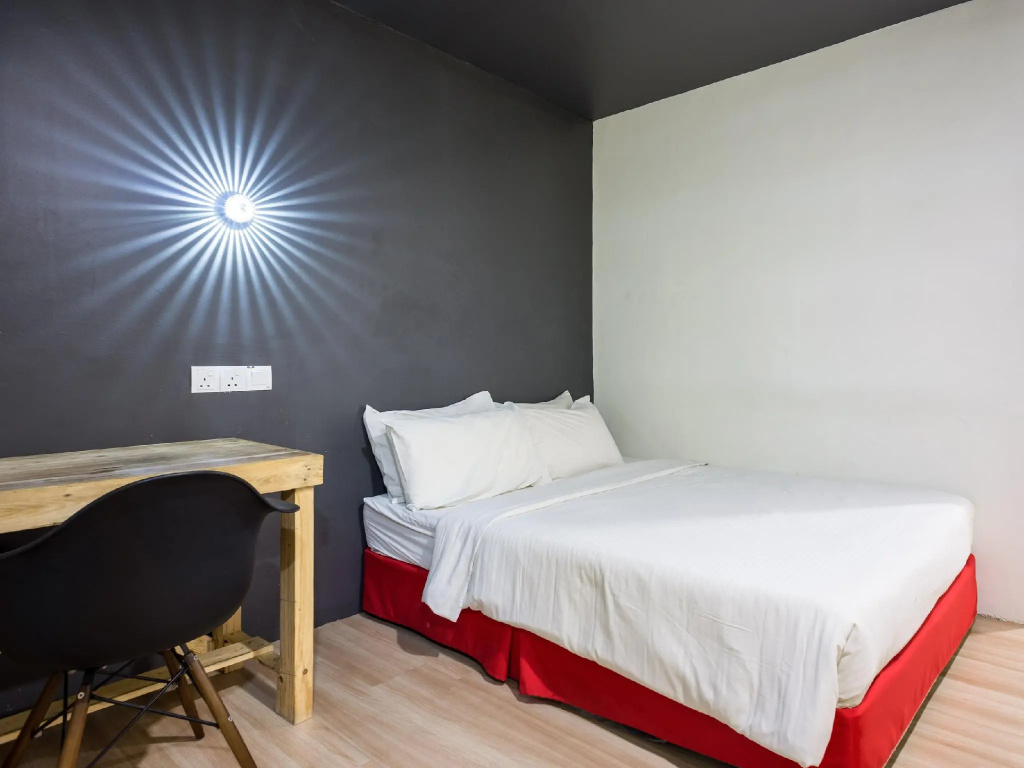 Standard Double room (full double bed)