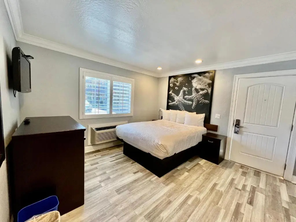 Aura Inn Monterey - Chambres
