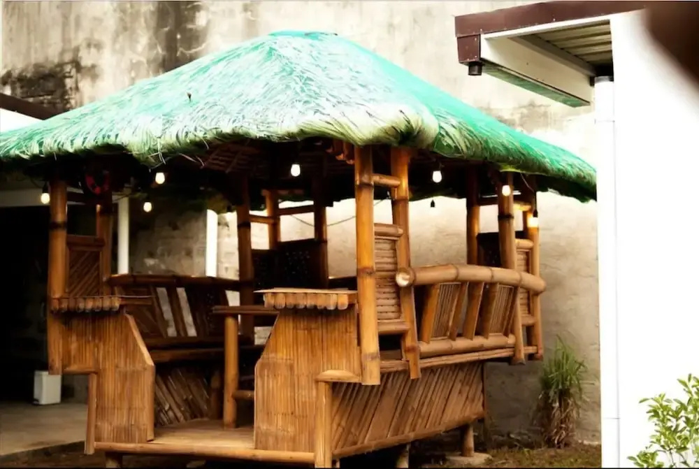 3bd Lux City Oasis LAS Pinas