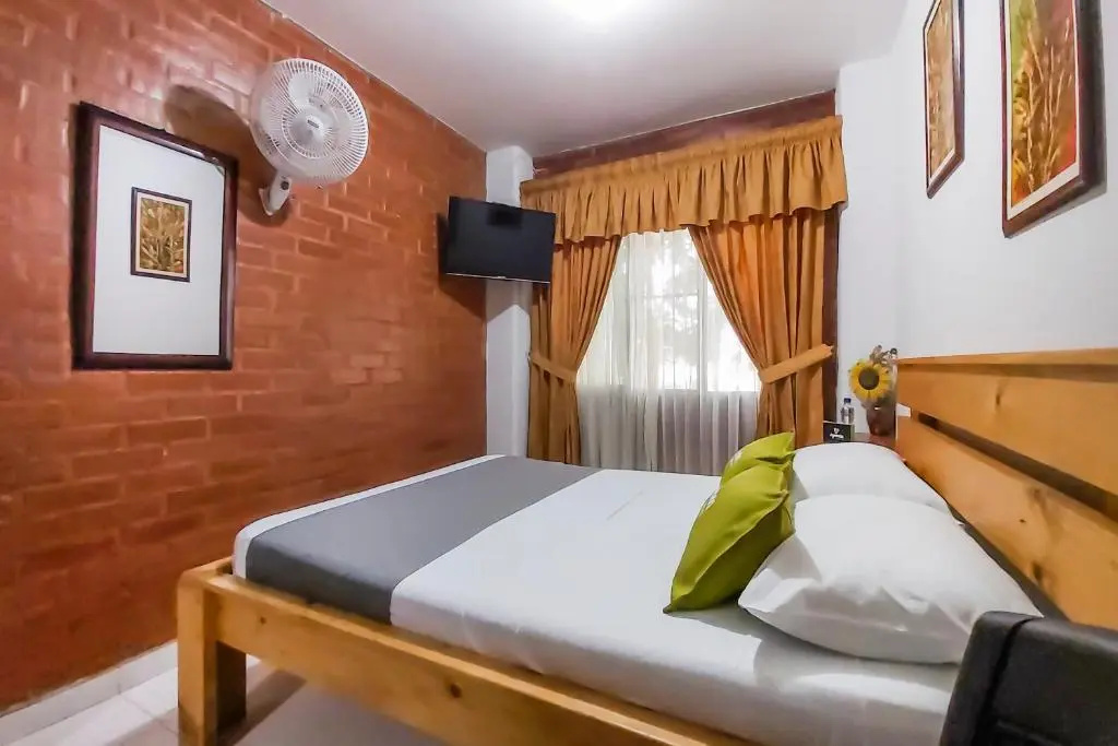 Economy room