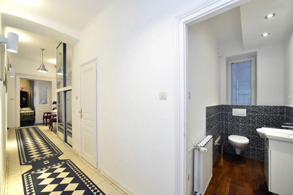 Apartment Luxury Residence Center