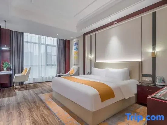 Standard Double room with courtyard view (full double bed)