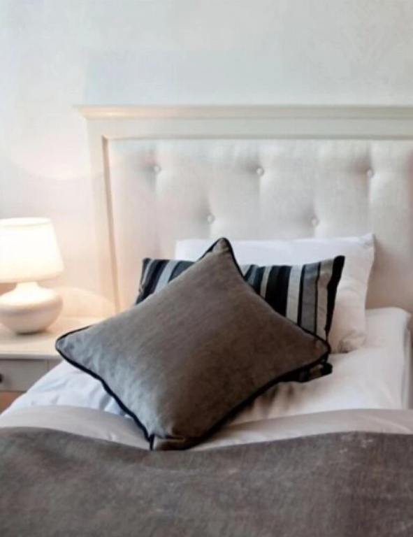 Standard Double room with balcony (full double bed)