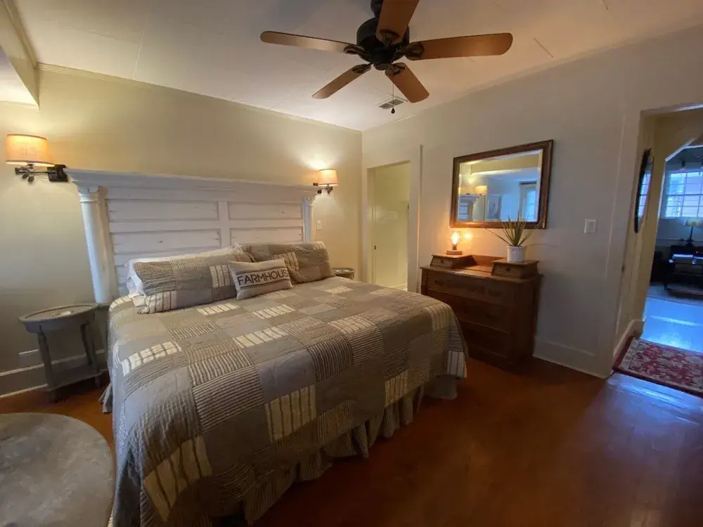 Superior Double Cottage (full double bed)