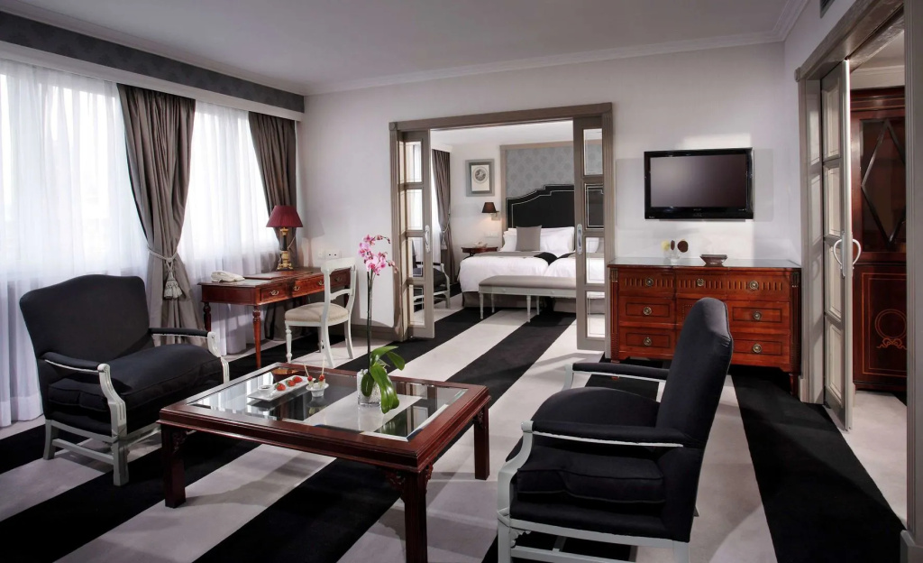 The Level at Melia Castilla - 5