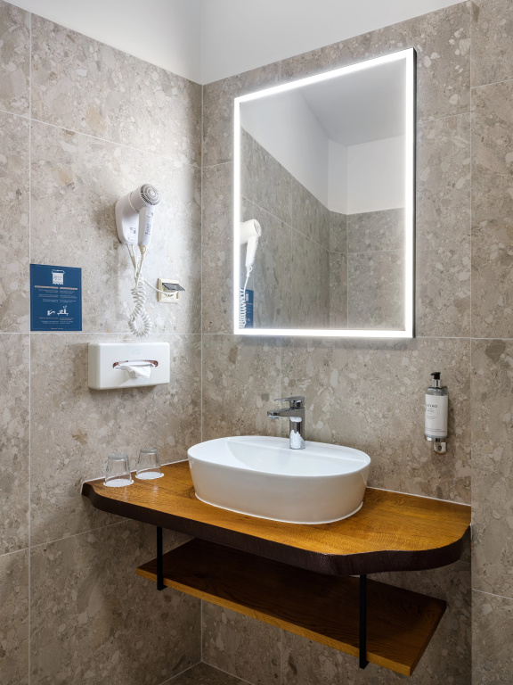 Hotel photo 37