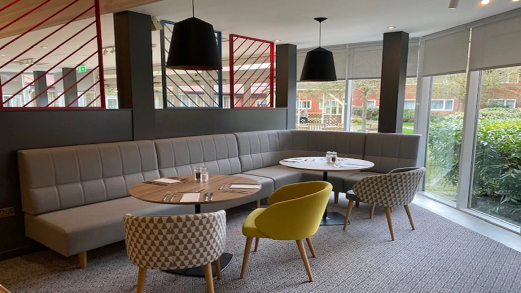 Holiday Inn Aylesbury by IHG - Général