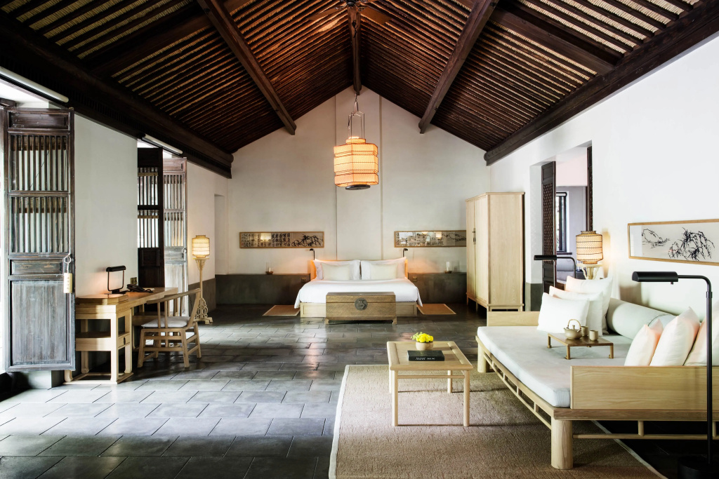 Deluxe Village Suite