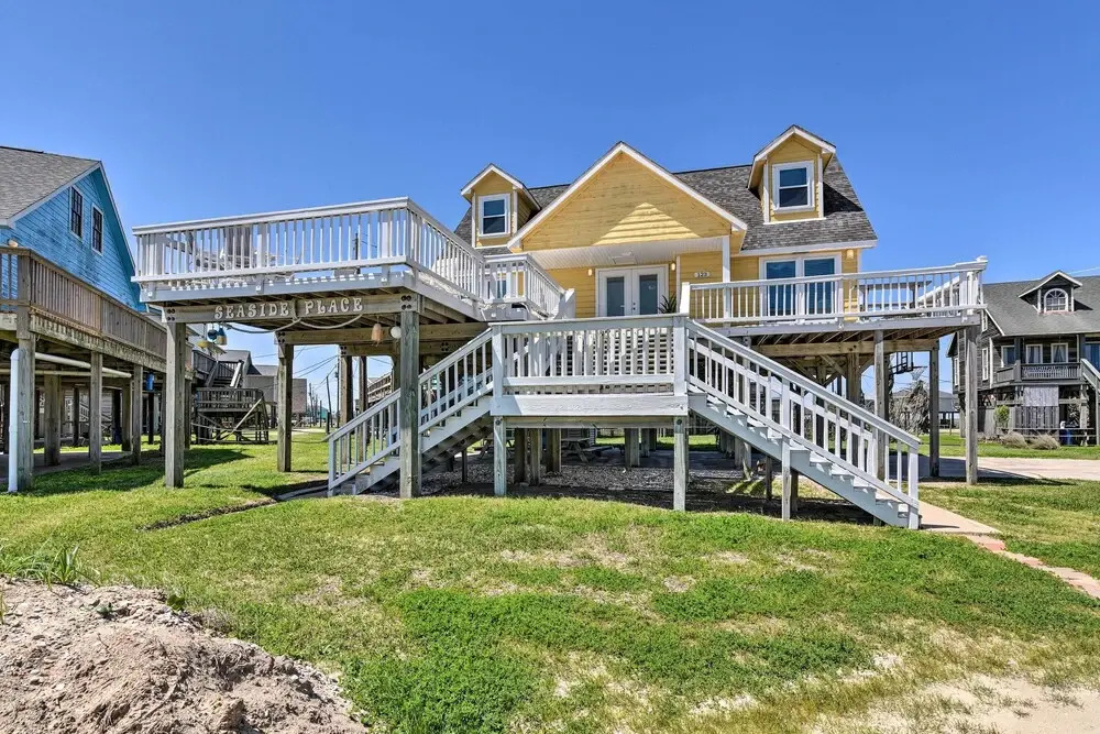 Surfside Beach Home w/ Deck, Views & Beach Access!