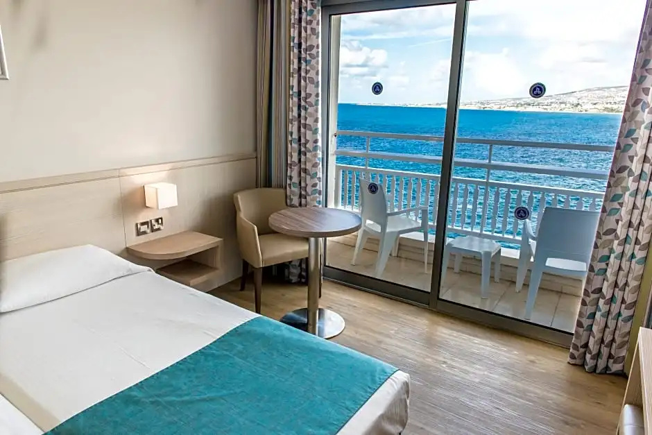 Cynthiana Beach Hotel - Chambres
