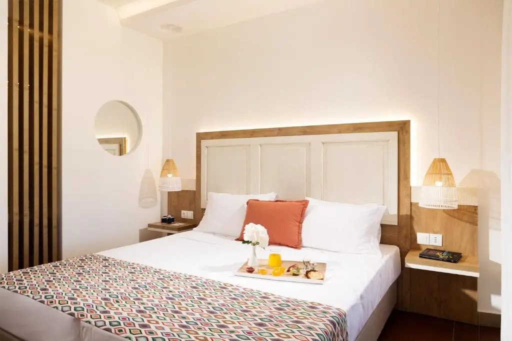 Superior Double room (full double bed)