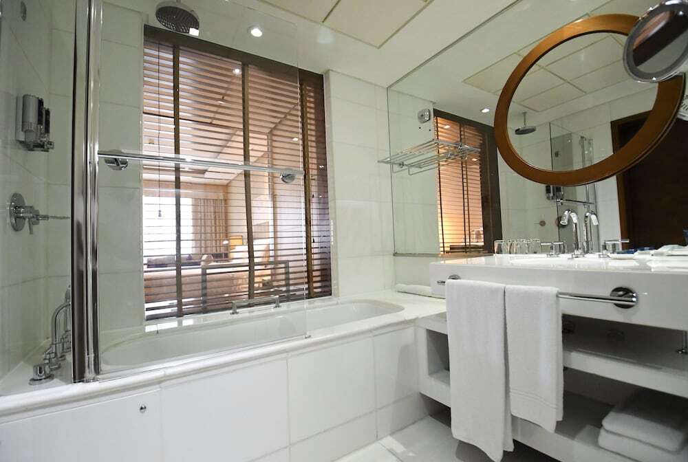 Four Points By Sheraton Bur Dubai