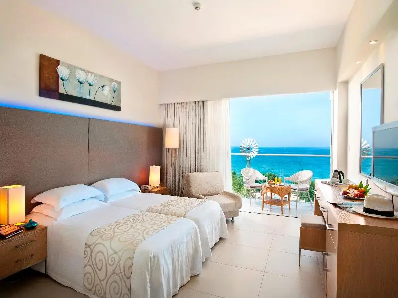 Pernera Beach Hotel - Chambres