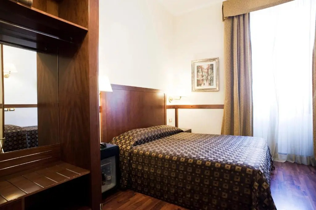 Hotel Select - Chambres