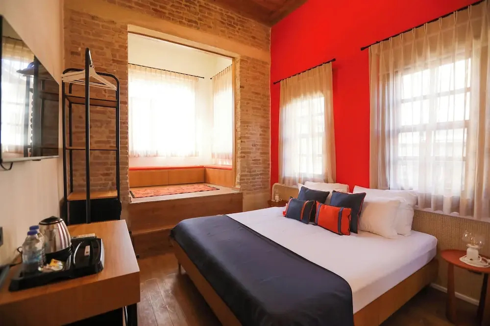 Triple room